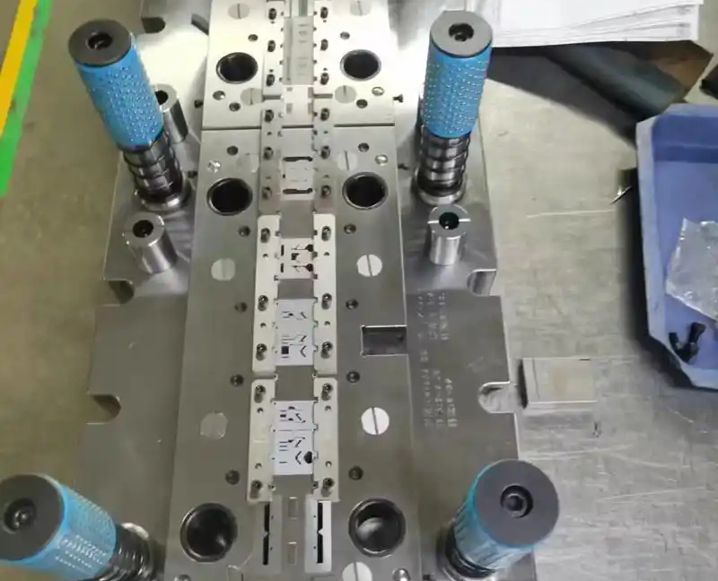 �����ѹģ����������